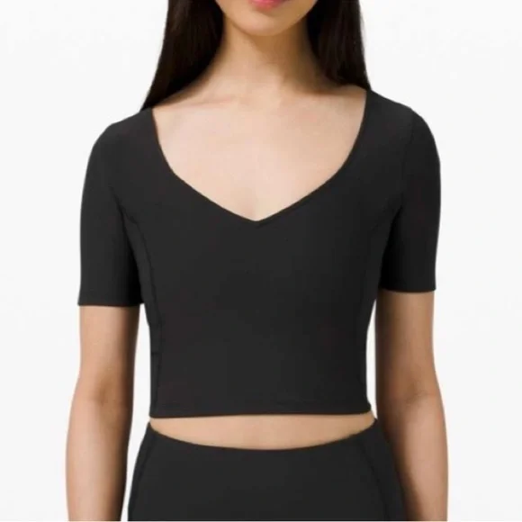 Lululemon Ribbed Contoured V-Neck Yoga Short Sleeve Size 2-4