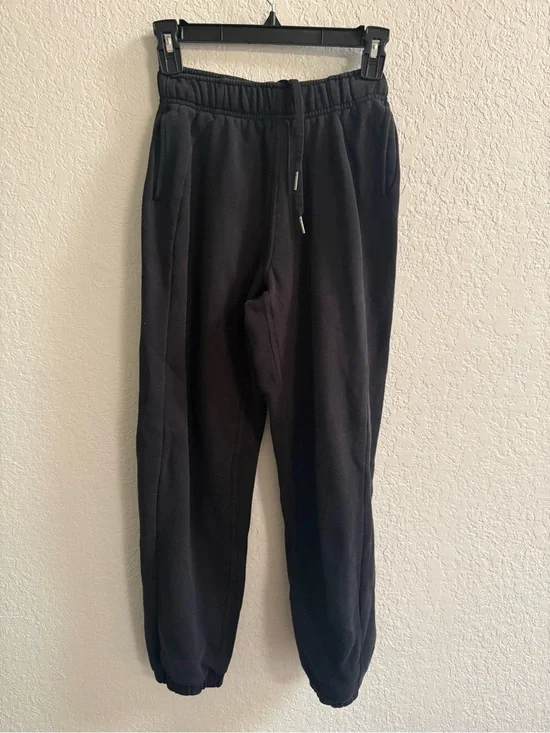 lululemon athletica Black Women's Jogger sweatpants