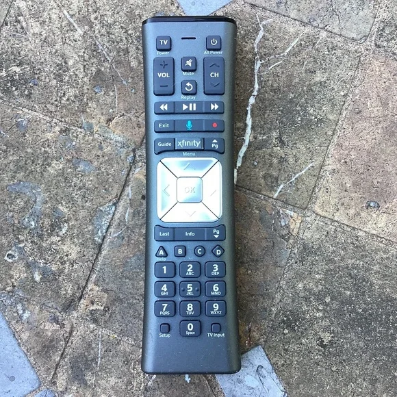Xfinity XR 11 voice activated remote controller‎