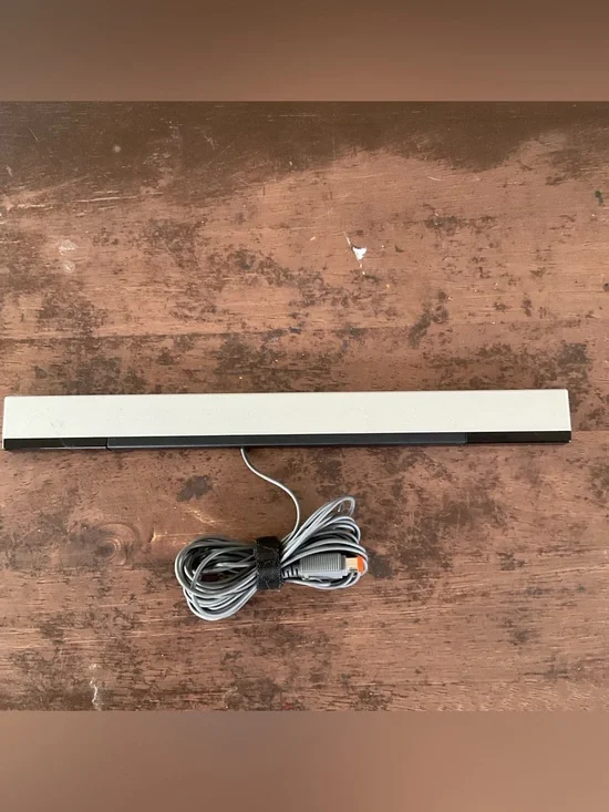 Nintendo Wii Original Silver Sensor Bar RVL-014 Official OEM
