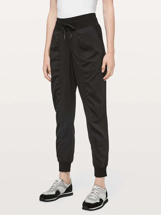 Lululemon Dance Studio Joggers *29