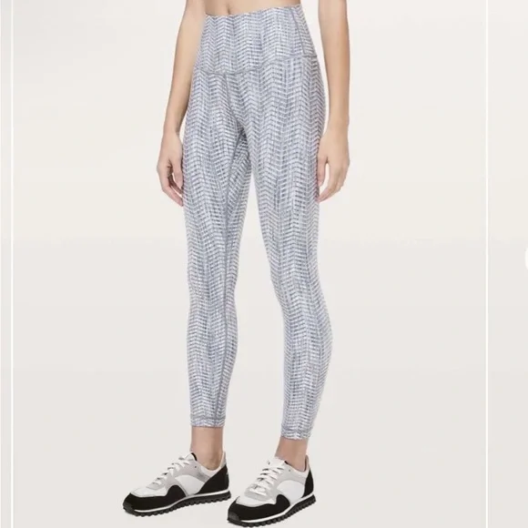 Lululemon Women’s Wunder Under Leggings Size 4
