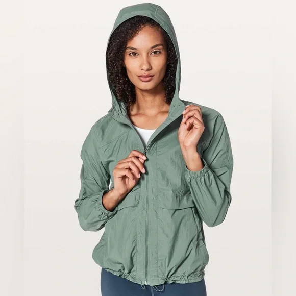 Lululemon Hood Lite Jacket