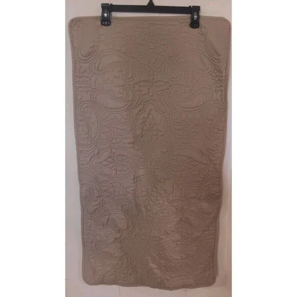 Middleton Set of 2 Beige Quilted Floral Cottagecore King Size  Pillow Shams