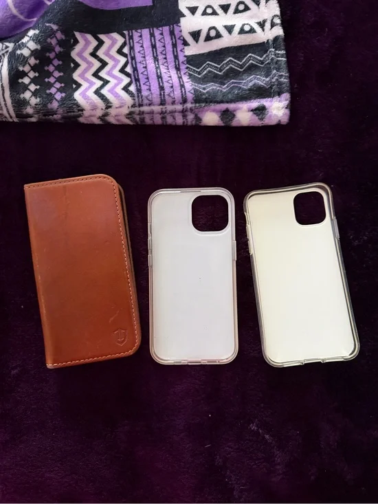 3 Protective iPhone 14 Cases EUC