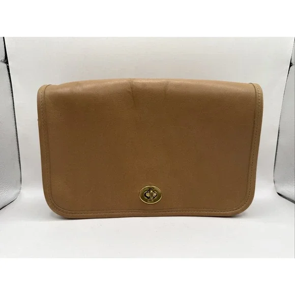 Coach VTG 80s City Bag Leather Crossbody Turn Lock USA W/ Replacement Strap