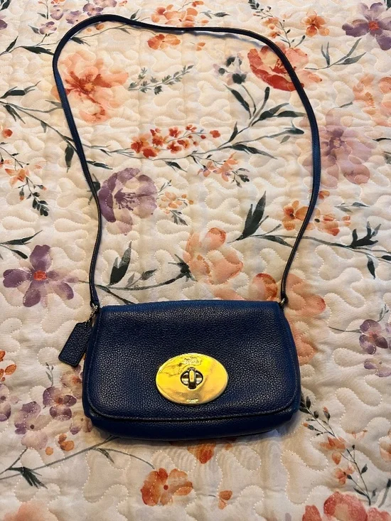 Coach crossbody purse