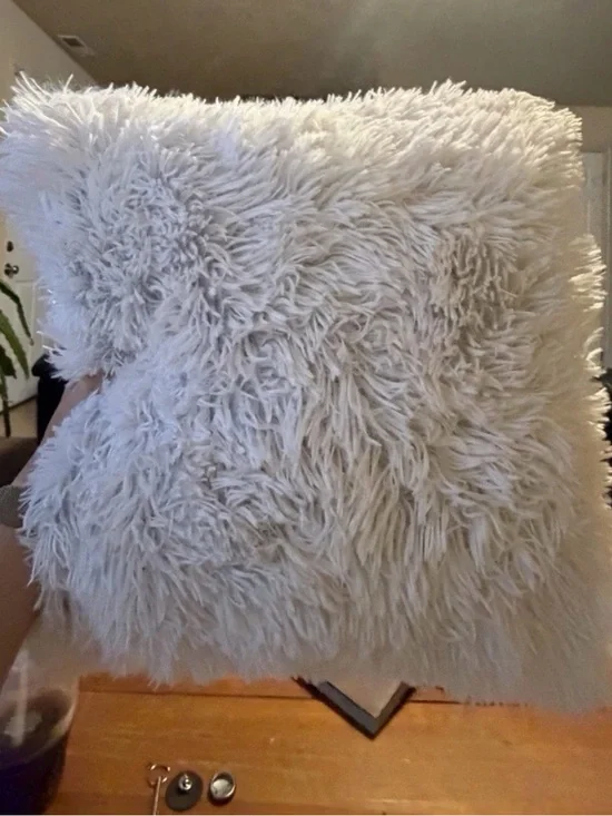 Plush Faux Fur Throw Pillow - Cream