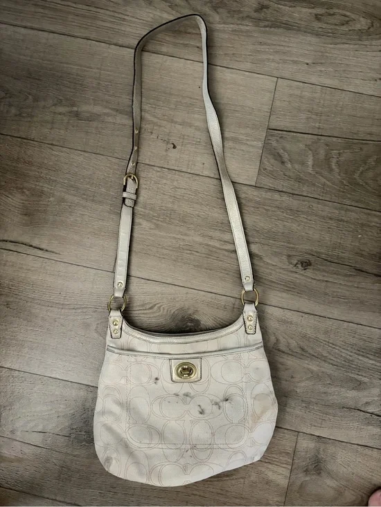 Authentic Vintage Coach Bag: Project Bag