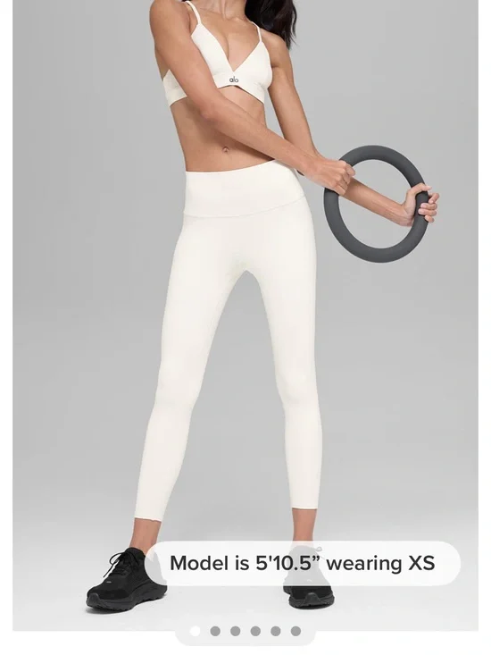 ALO Yoga High-Waist Airbrushed Legging in Ivory Cream