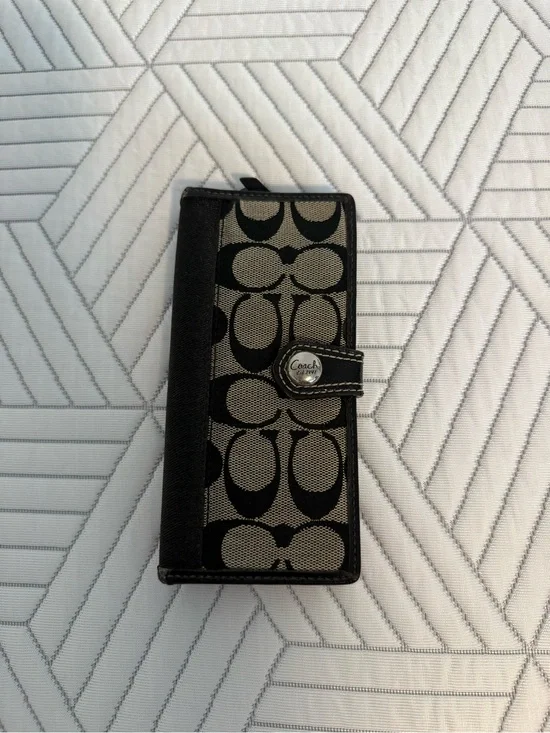 Coach Black and Tan Signature Continental Wallet
