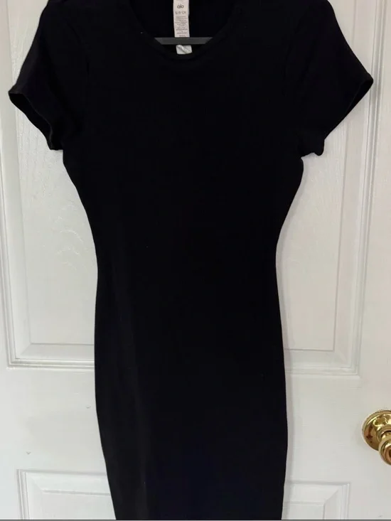 ALO Yoga Black Ribbed Short-Sleeve Bodycon Dress