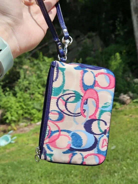Coach Poppy Signature 
