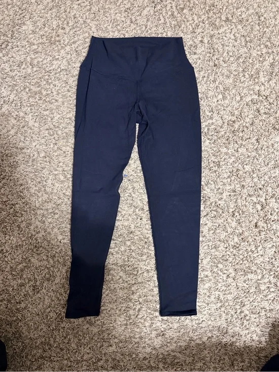 Alo Leggings