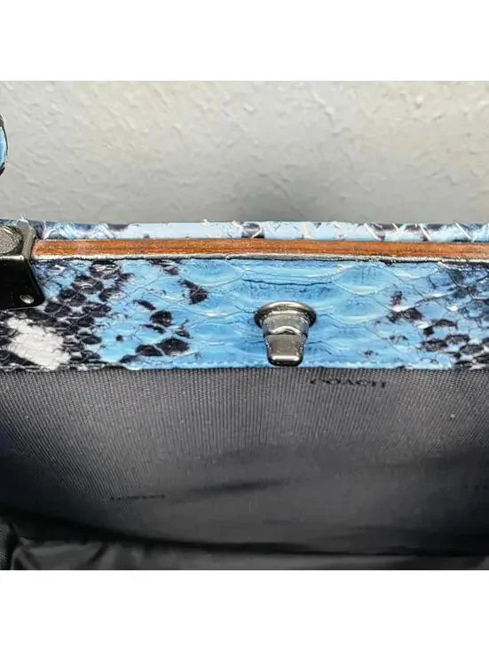 🍒Coach Gramercy Blue Python Embossed 2 way Satchel🍒