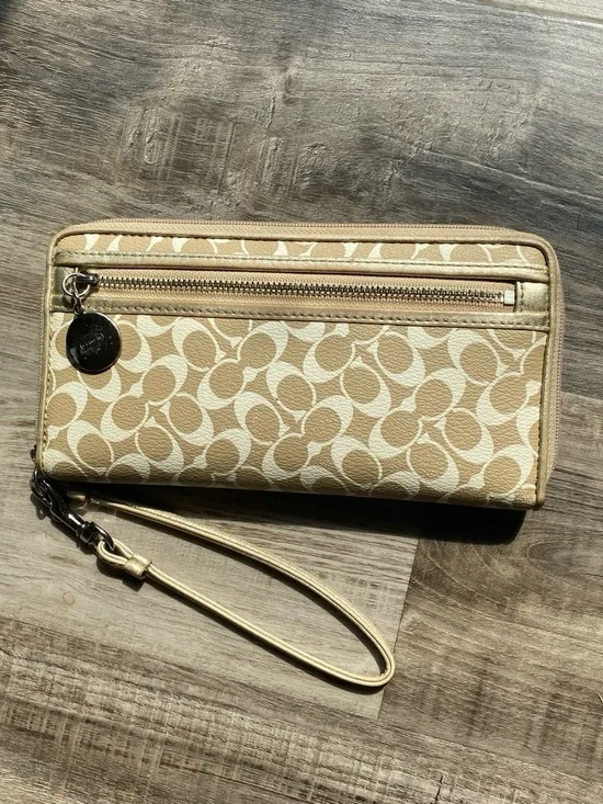Coach Tan & Cream Signature Wristlet Wallet
