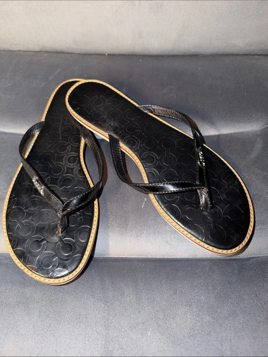 Coach Black Logo Embossed Flip Flop Sandals with Tan Trim size 9