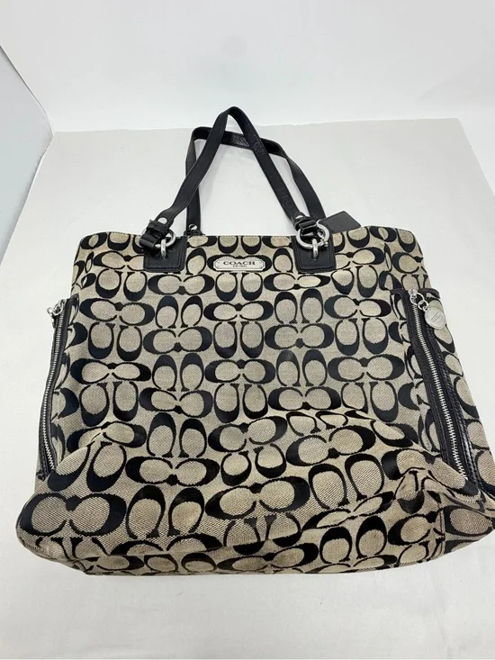 Coach Signature Logo Tote Bag Beige Black Zip Closure Bag Charm Pockets