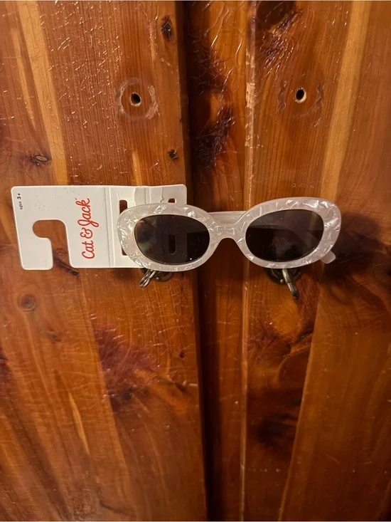 Cat & Jack Pearl White Marbled Oval Sunglasses
