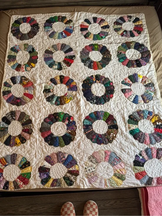 Handmade Vintage Dresden Plate Quilt - Colorful Patchwork on White