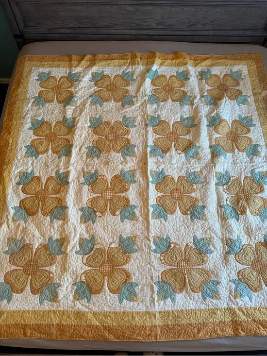 Handmade Vintage Floral Patchwork Quilt in Gold and Cream