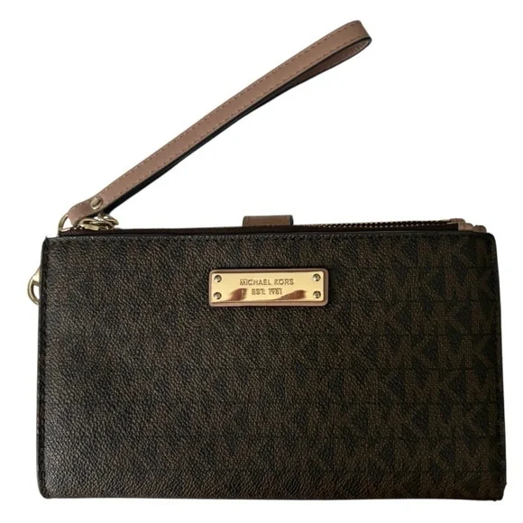 Michael Kors Jet Set Travel Signature Logo Smartphone Wallet