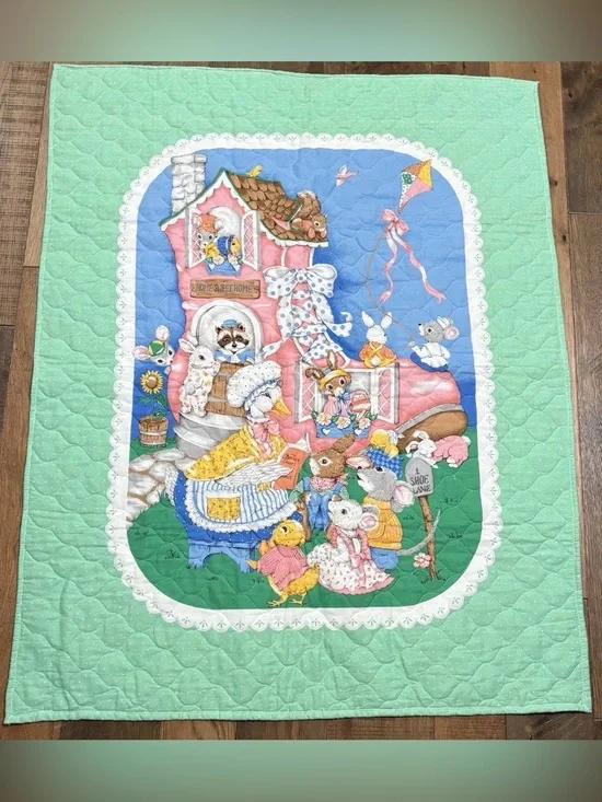 Baby Blanket Quilt Crib Nursery Rhymes Old Woman Who Lived In A Shoe 33x42.5”