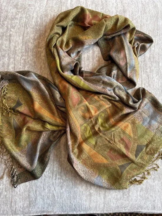Exquisite Woven Rectangle Women's Fashion Scarf Fringe Fall Winter Multicolored