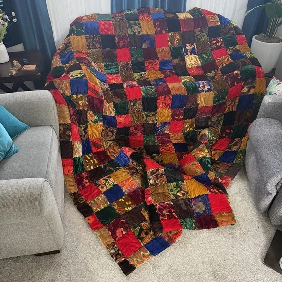 VTG 70s 80s Velvet Quilt Bedspread Patchwork Hippie Boho Blanket Queen 107x82‎