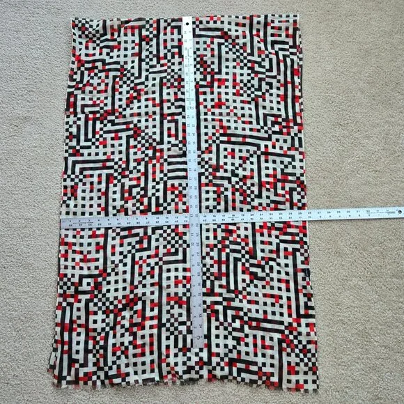100% wool scarf geometric pattern