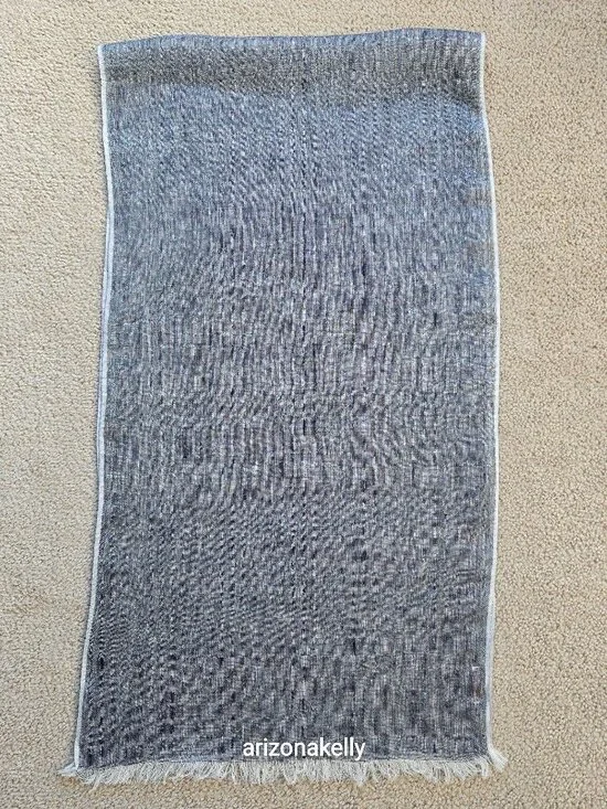NWOT Pisu Linen Scarf NAVY BLUE