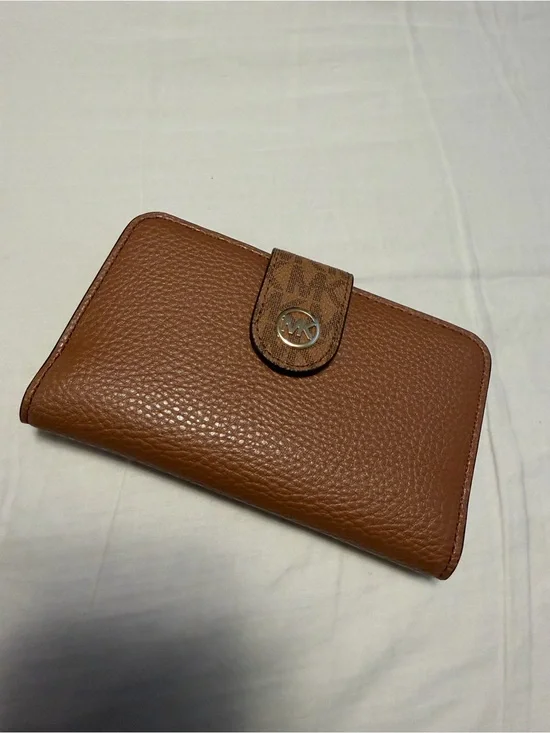 Michael Kors Tan Brown Pebbled Leather Snap Wallet