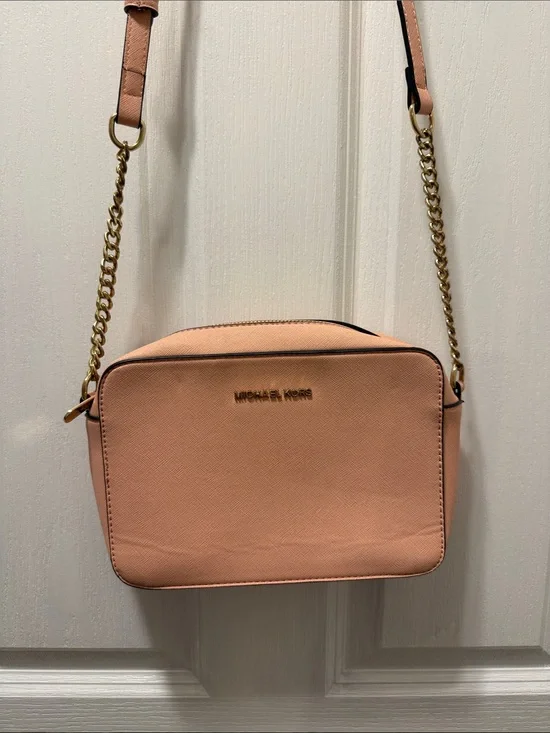 Michael Kors Peach Crossbody with Gold Chain Strap
