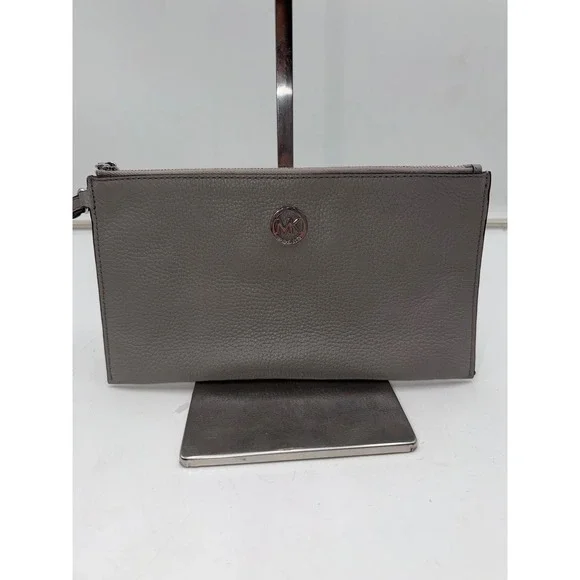 Michael Kors Adele Grey Pebbled Leather Large Zip Clutch Wristlet Silver Logo