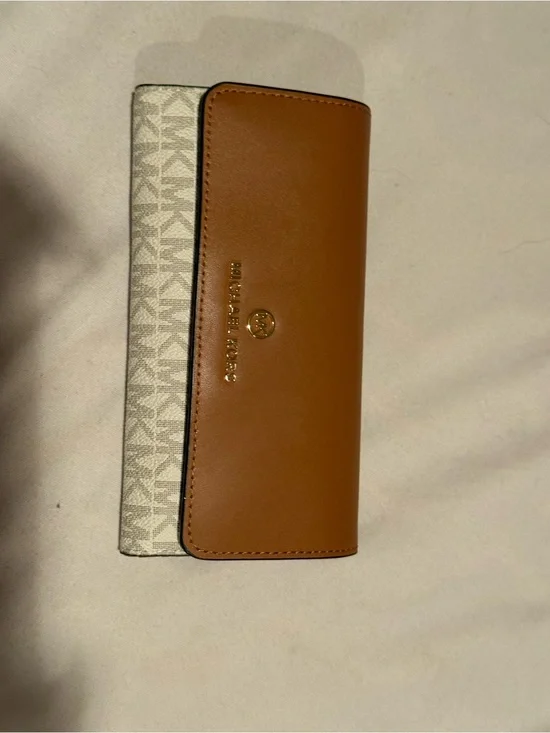 Michael Kors Brown and Cream Signature Continental Wallet