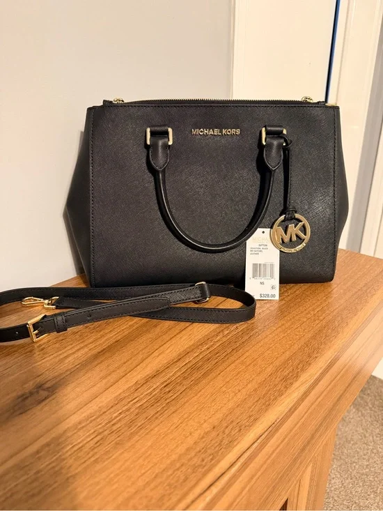 Michael Kors Sutton Medium Satchel