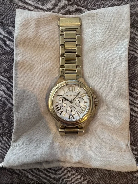 Michael Kors Gold and White Women's Chronograph Bracelet Watch