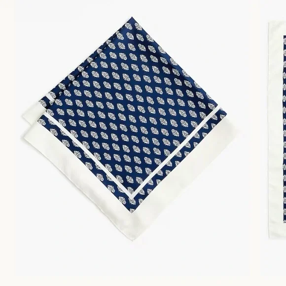 NWT Jcrew Printed scarf blue and white