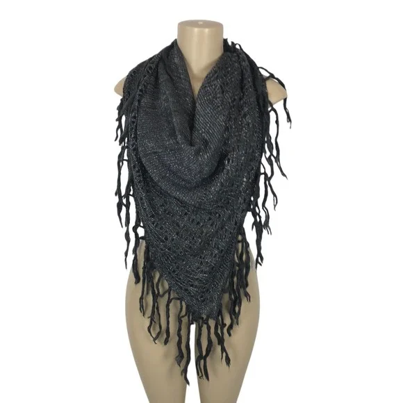 Sleeping on‎ Snow Anthropologie Metallic Chunky Knit Fringe Square Scarf Shawl
