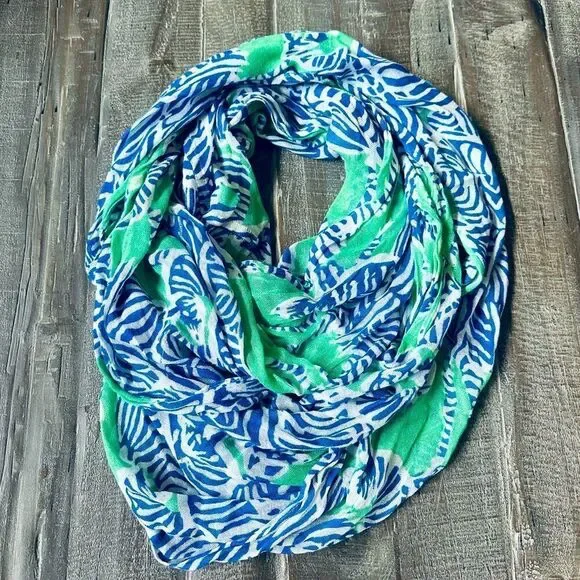 Lilly Pulitzer Tropical Blue Green Print Infinity Scarf