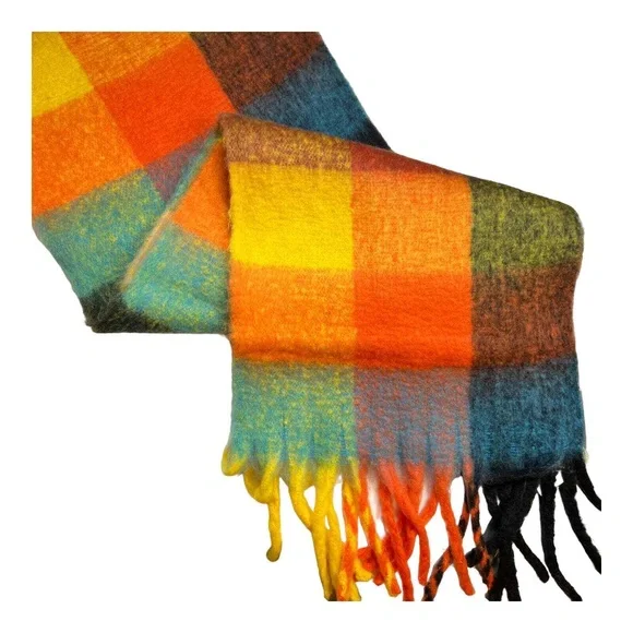 Hat Attack Bright Multicolor Plaid Studio Lofty Blanket Scarf‎ New