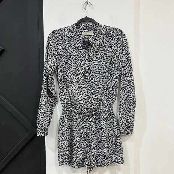 Michael By Michael Kors Print Longsleeve Button Up Romper Size Medium Drawstring