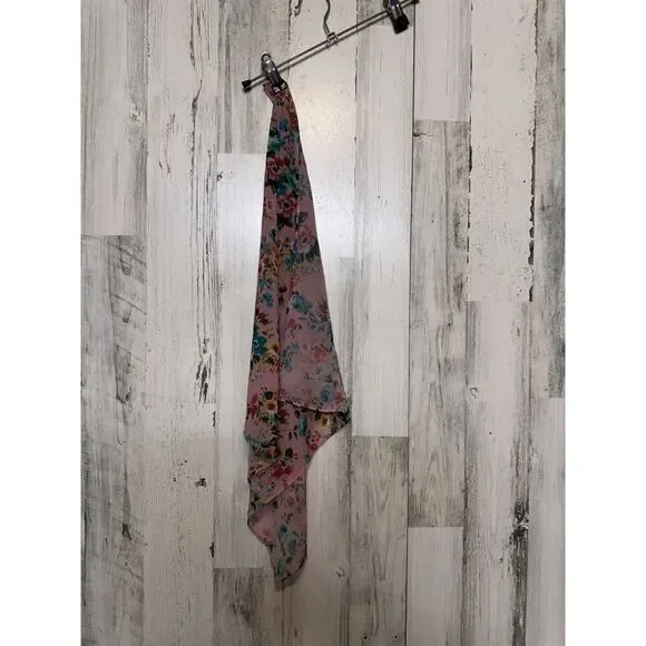 Steve Madden small square scarf