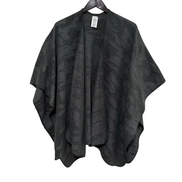 WOOLRICH Women's Wrap Cape Poncho Gray Camo Blanket Coat ONE SIZE Length‎ 31
