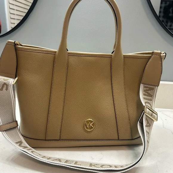 Michael Kors Beige Pebbled Leather Tote with Logo Strap crossbody/shoulder bag‎