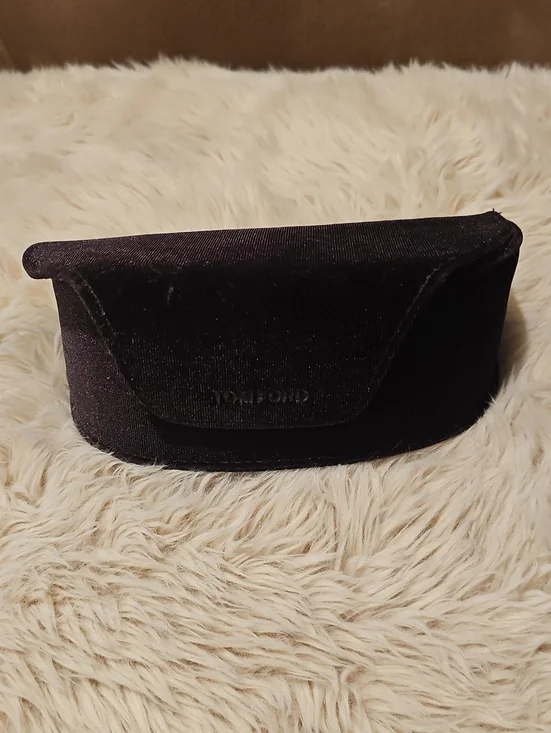 TOM FORD BROWN SUNGLASS CASE