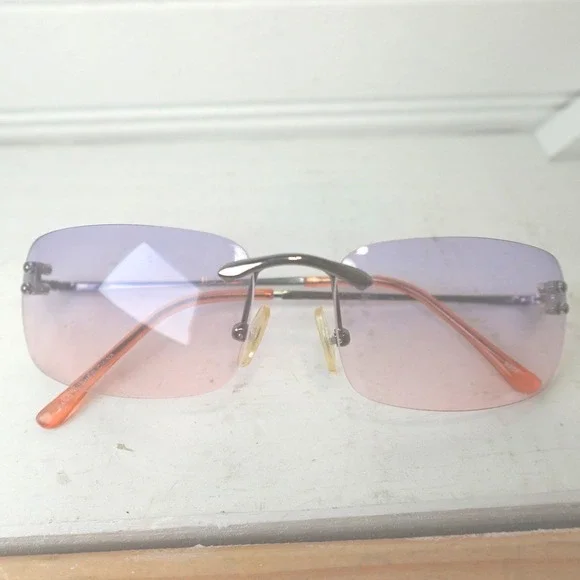 Y2K Ombre Sungless Pink & Purple Rectangle Frameless Lenses Vtg Accessory