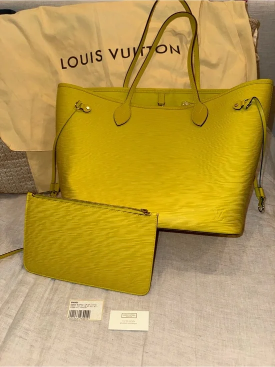 Louis Vuitton Neverful MM limited edition Pistache