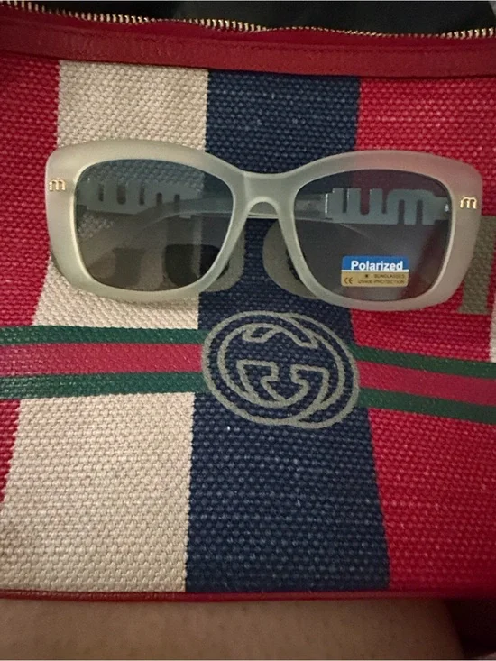 Mui Polarized Sunglasses - Light Frosted Green