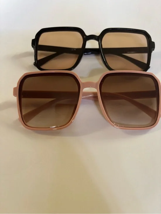 Women’s Square Sunglasses - Pink Frame